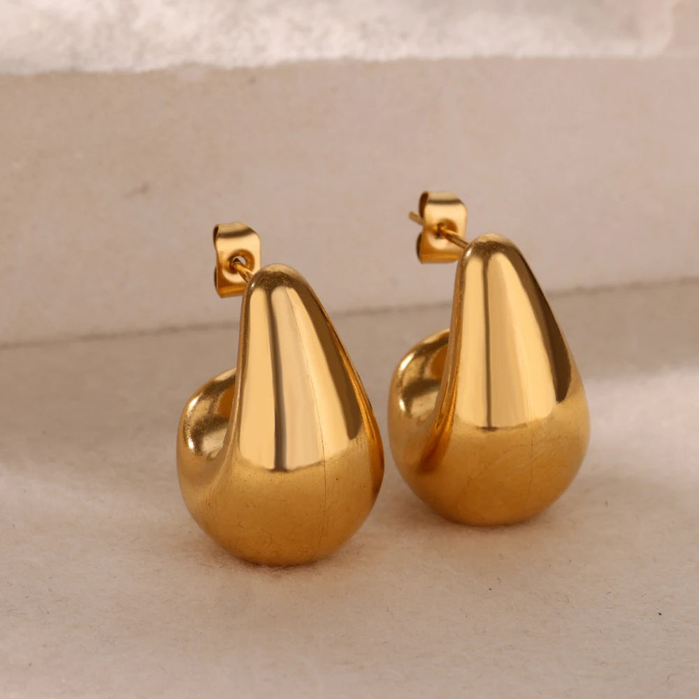 Trendy 18k earrings, high-end three-dimensional stud earrings and earrings
