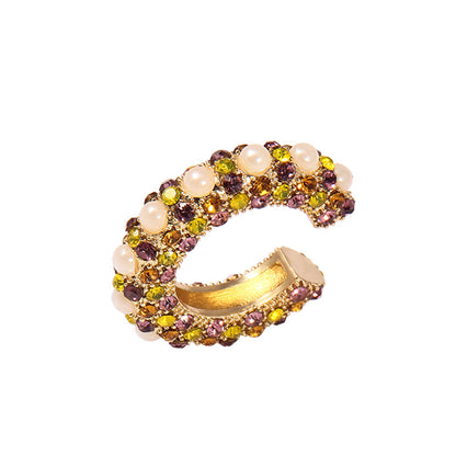 This is a sweet and cool style of earrings with colorful ear clips, slightly inlaid pearls, and no ear piercings for women