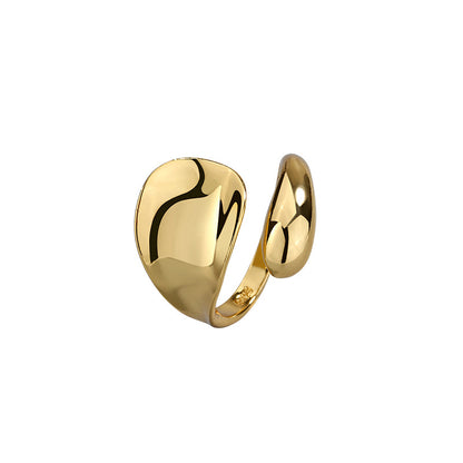 A versatile -style nude ring with an open mouth for women