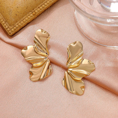 Exaggerated color flower ear studs, irregular petal earrings and earrings, women's ear bone studs