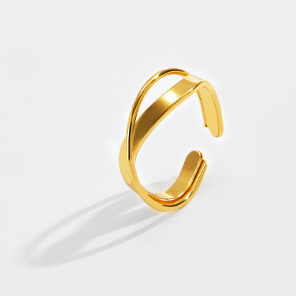 Eve Gold Bangle