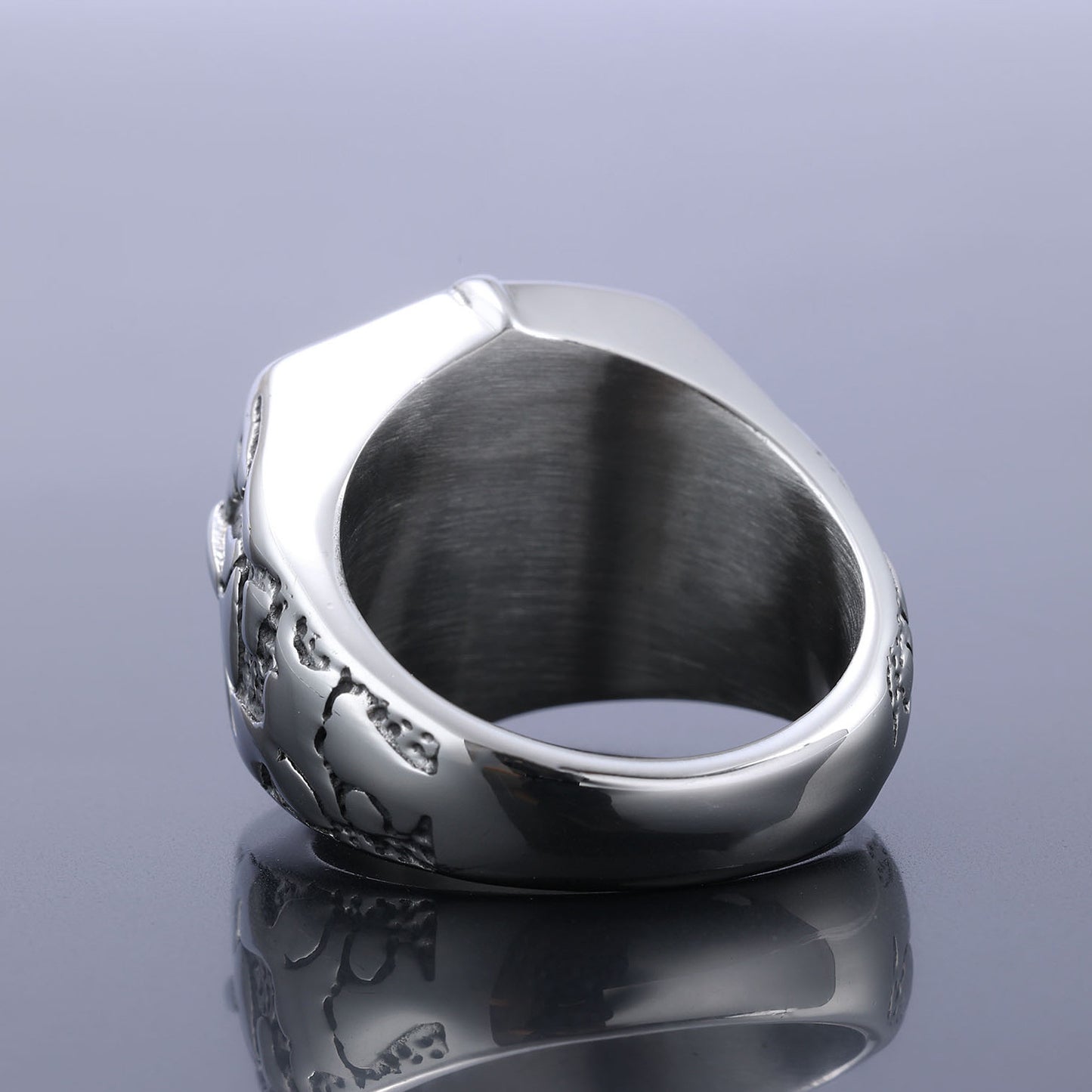 A men's compass ring for sailing is fine