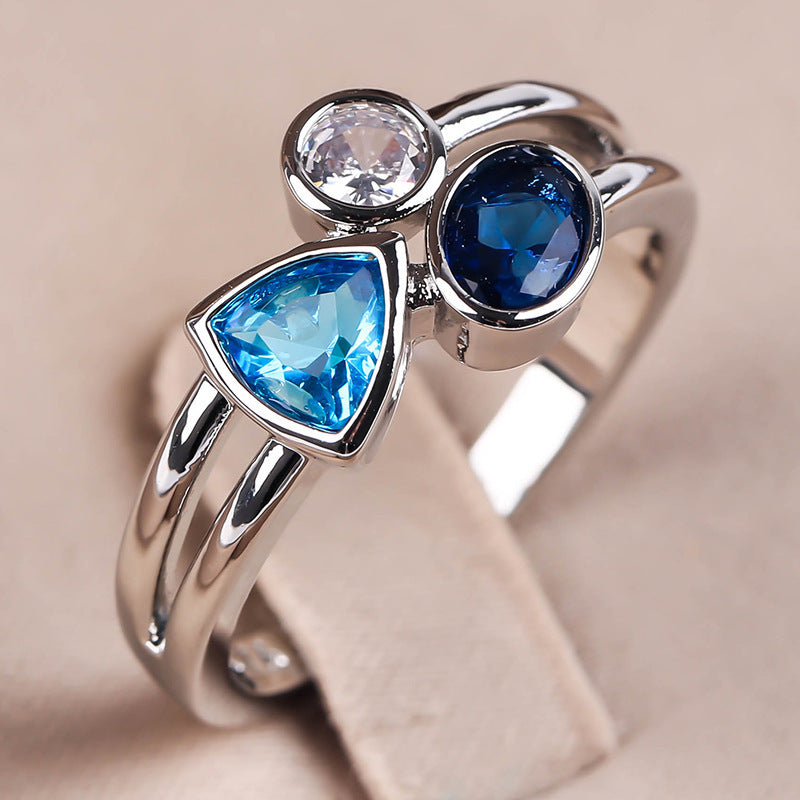 Irregular tricolor  ring