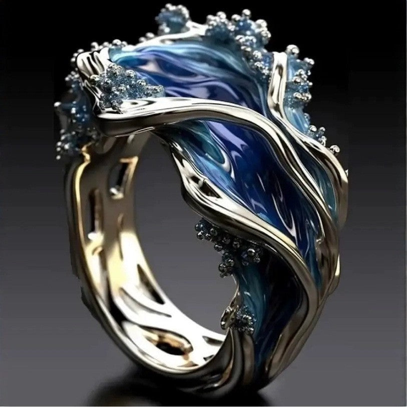 A lady's ring with wave enamel
