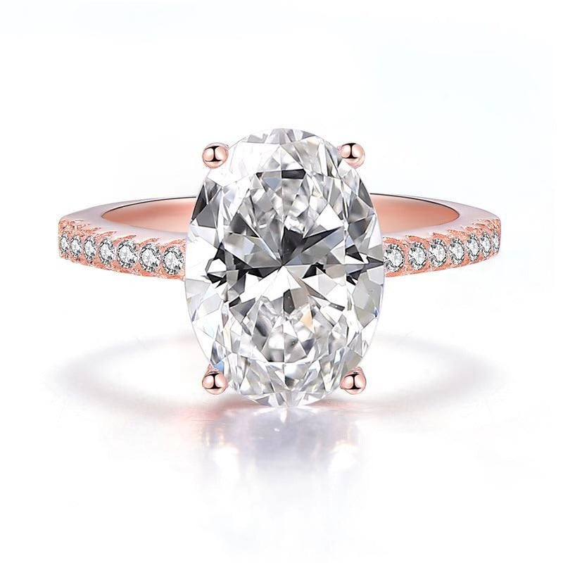 Three Heroes Large oval white-plated ring decoration ring