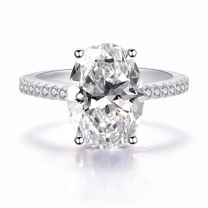 Three Heroes Large oval white-plated ring decoration ring
