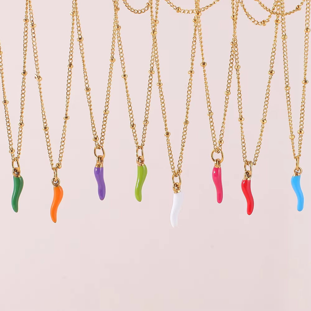 Colorful little chili pepper pendant, a high-end and versatile chain girl