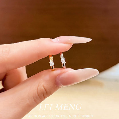 Minimalist style single-ear le women's 2026 high-end and exquisite earrings, cold style earrings