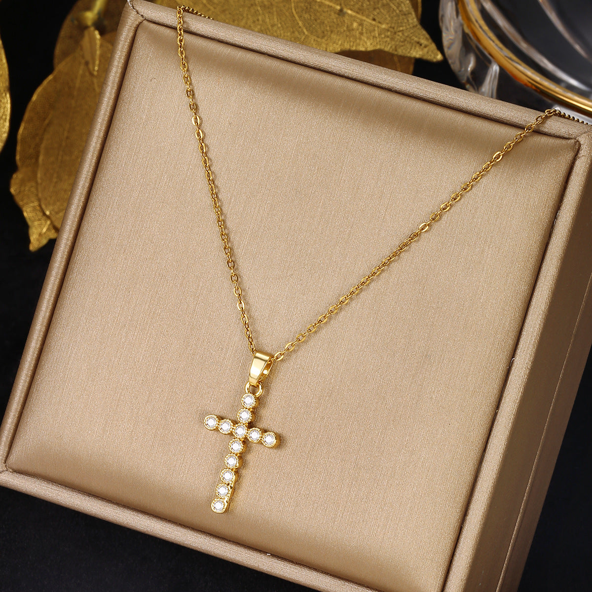 The wind color full cross design sense pendant chain decoration
