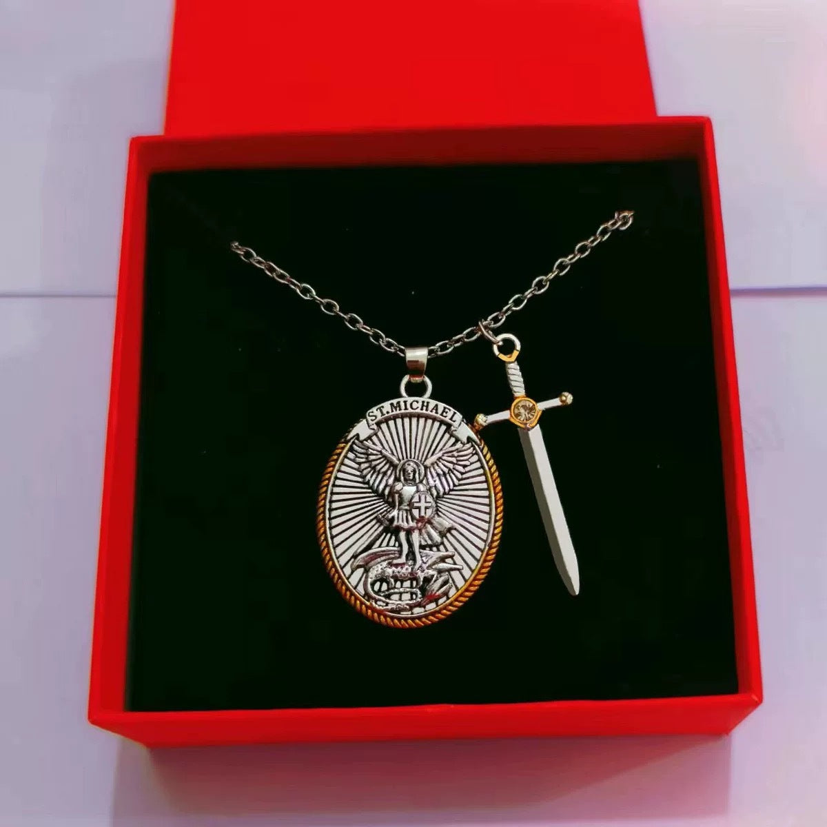 Oval Shield Knight Shield Sword Men's Pendant