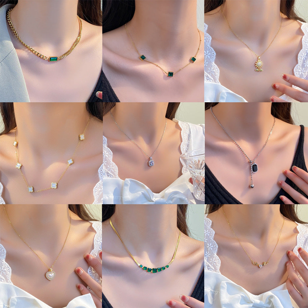 The Wind Girl's exquisite chain is a high-end accessory