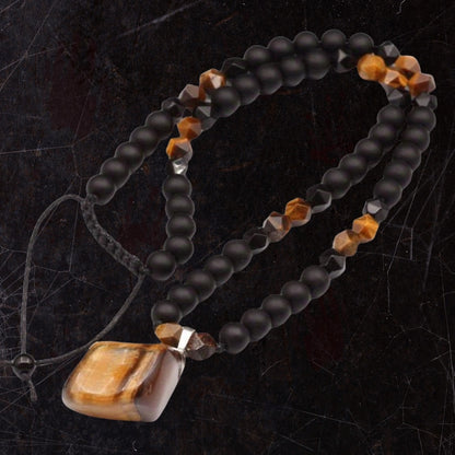 Halsband med pärlor av tigeröga för män