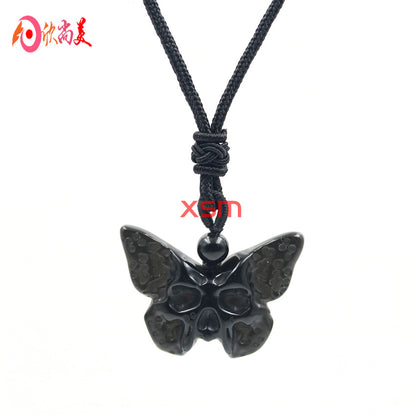 Autumn and winter crystal  carved animal pendants and necklaces for women