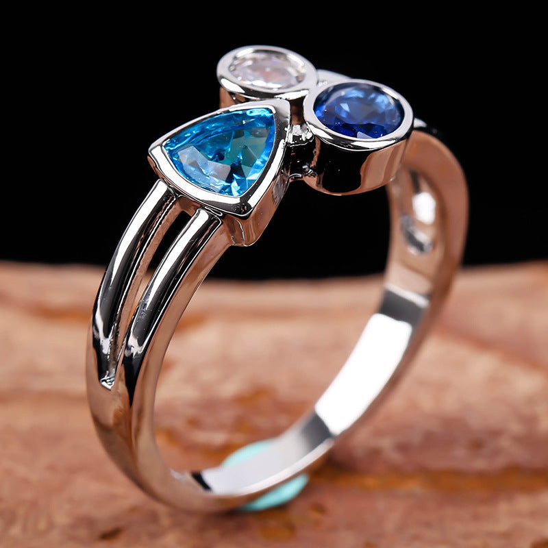 Irregular tricolor  ring