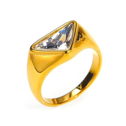 A -style design with an arc-shaped ring for women