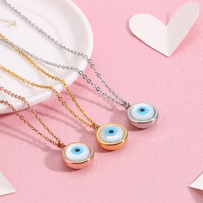 A trendy  version of a female 18k character with the devil's eye