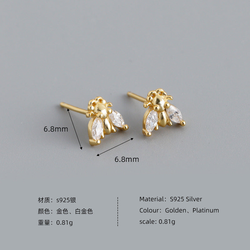 MOQ=2PCS  all ect-shaped s925 stud earrings, fresh and delicate earrings and earrings for women