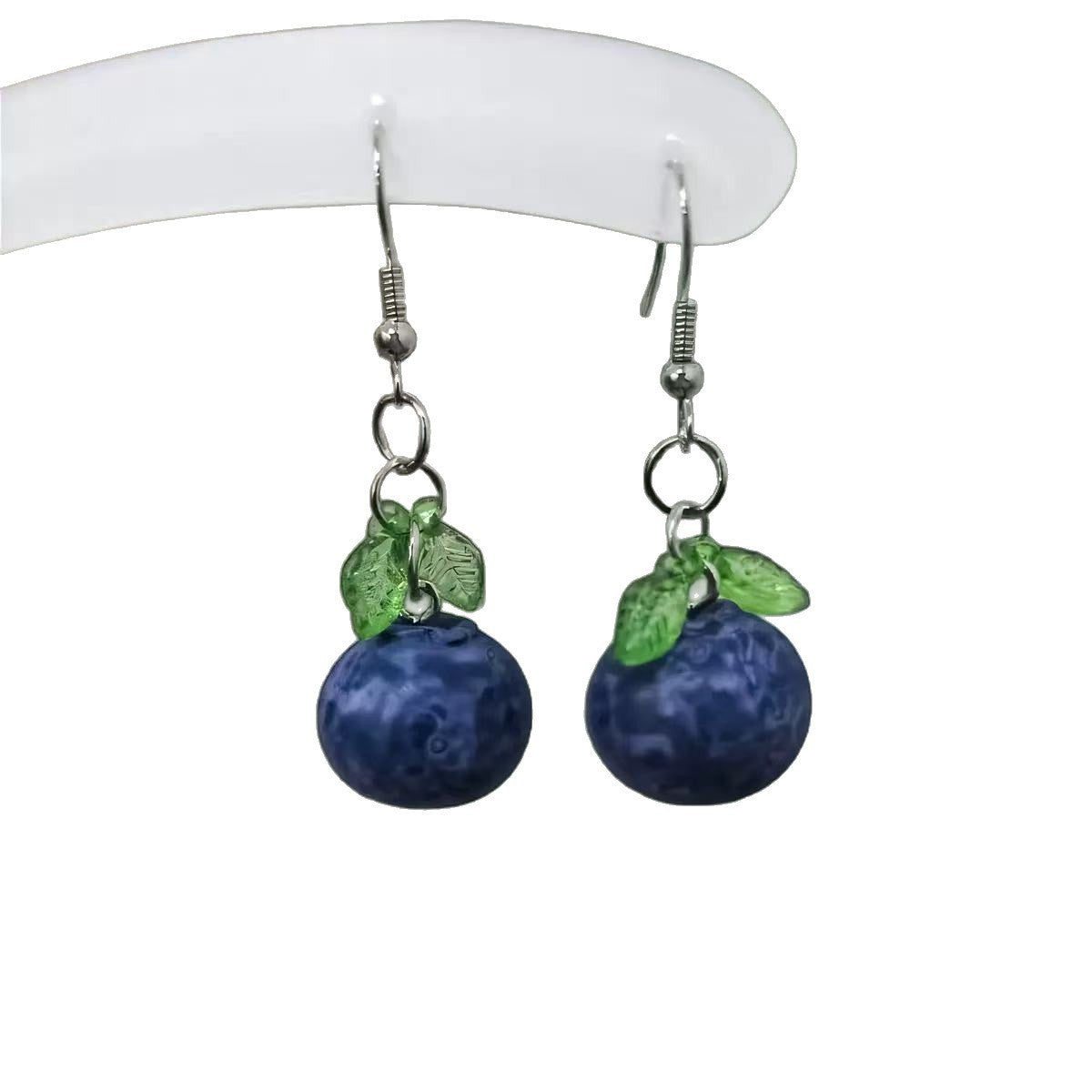 The earrings are designed with a sense of blueberry pendant ear hooks and sweet peach pendant earrings