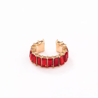 This is a sweet and cool style of earrings with colorful ear clips, slightly inlaid pearls, and no ear piercings for women