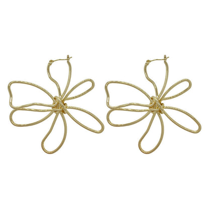 Minimalist line flower earrings design, elegant ear rings, sweet and fashionable earrings