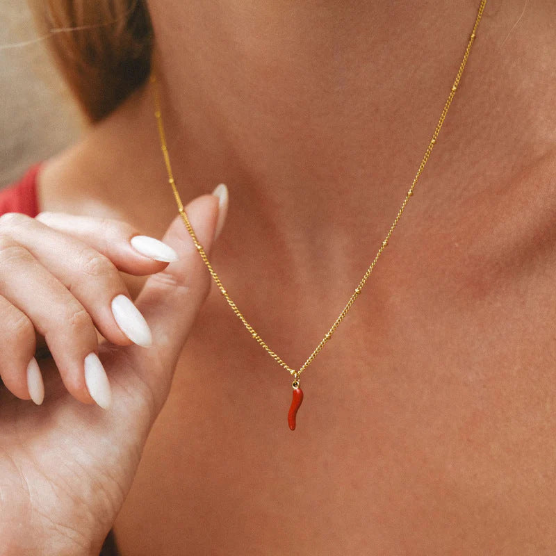 Colorful little chili pepper pendant, a high-end and versatile chain girl