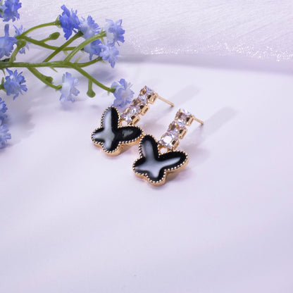 Designed stud earrings, exquisite silver earrings and jewelry for women