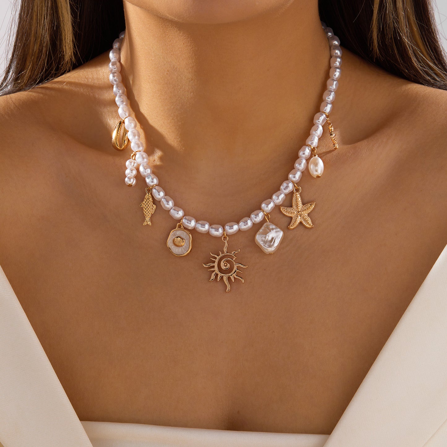 Marine vacation starfish, shells, conches, pearls, multi-layer exaggerated, multi-layer stacked pearls