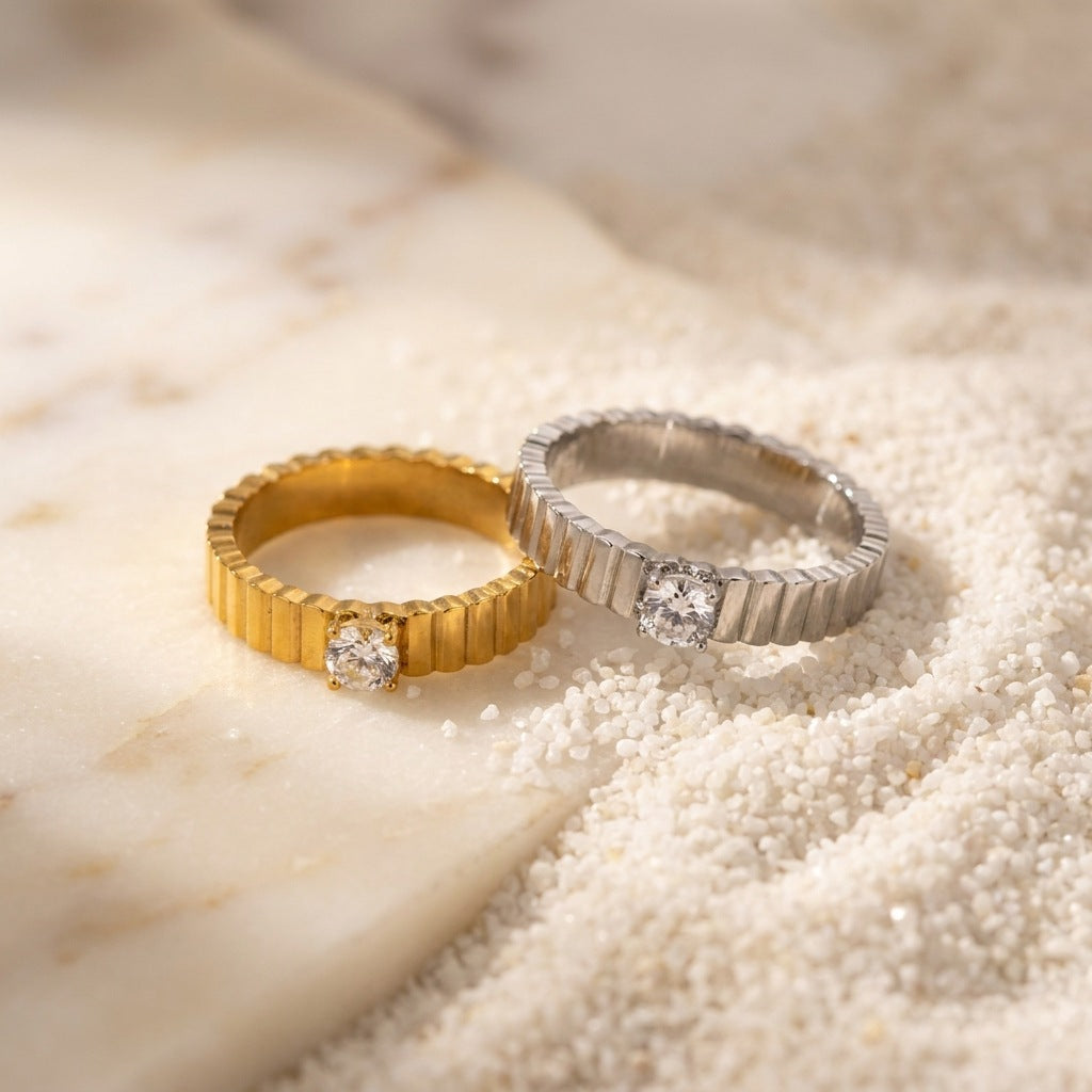 18K texture vertical stripe ring, single piece design, style jewelry