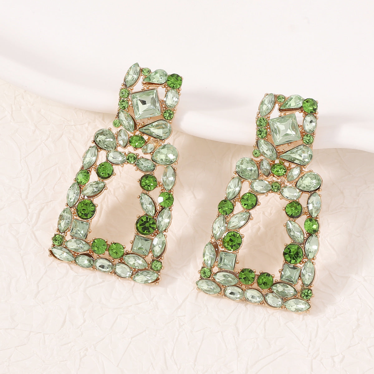 Square-set party trendy, versatile and elegant earrings and earrings from Yiwu