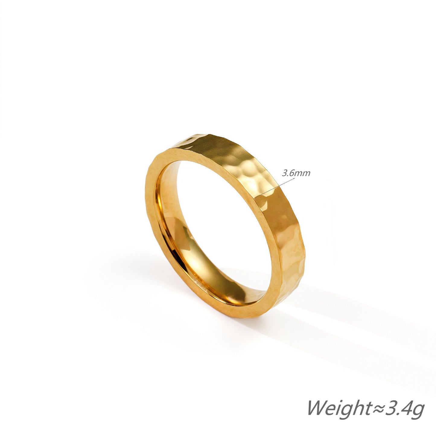 The Poline design ring is a versatile and elegant everyday ring