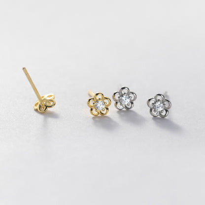 MOQ=2PCS s925 five-petal flower stud earrings with a fresh and delicate design