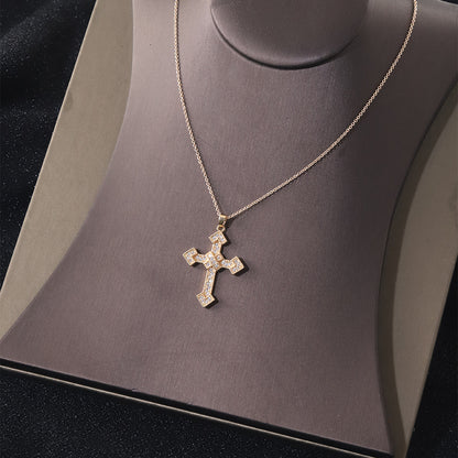 The classic cross pendant is adorned with a super sparkling setting